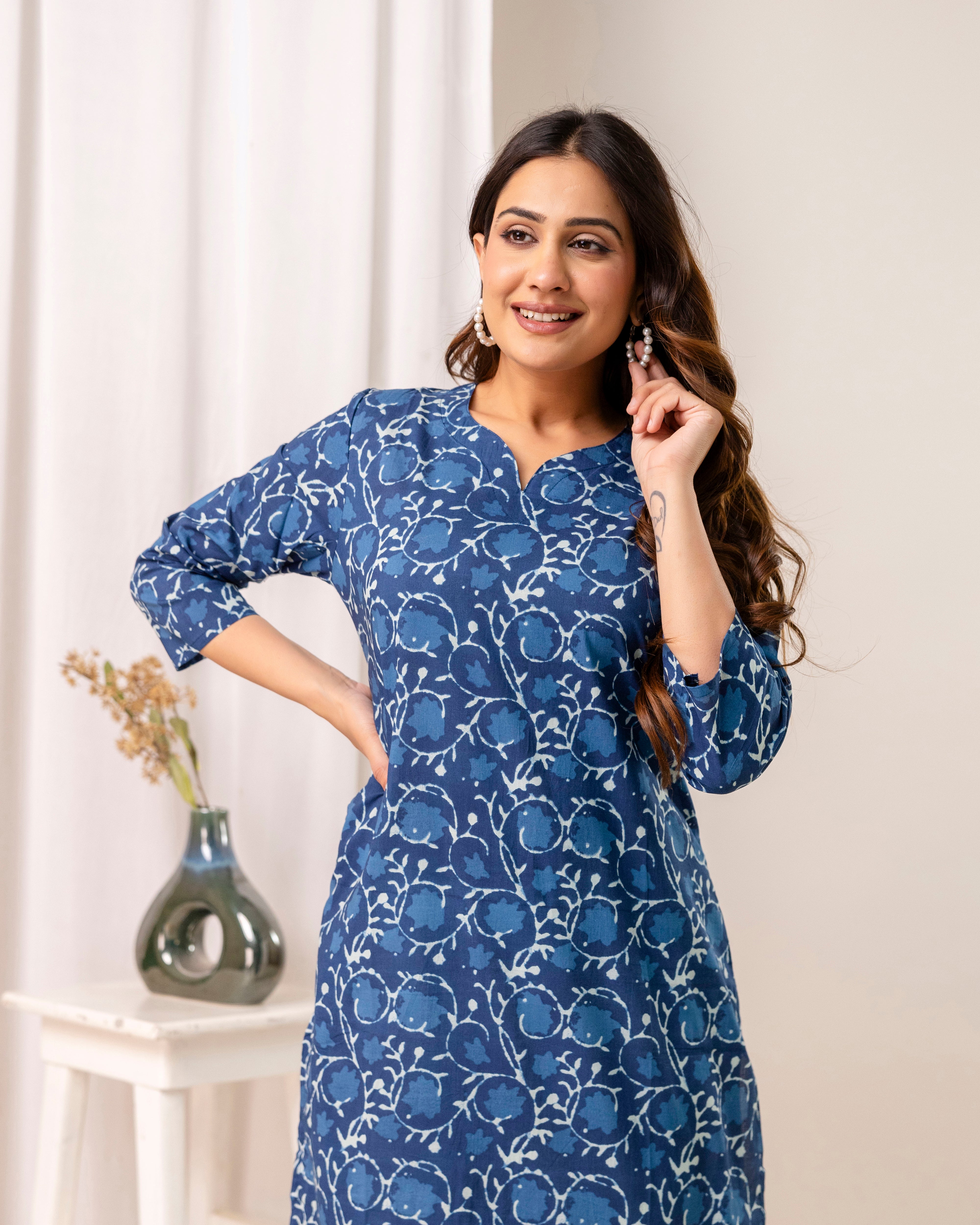 The 'Indira' Indigo Bloom Straight Kurta