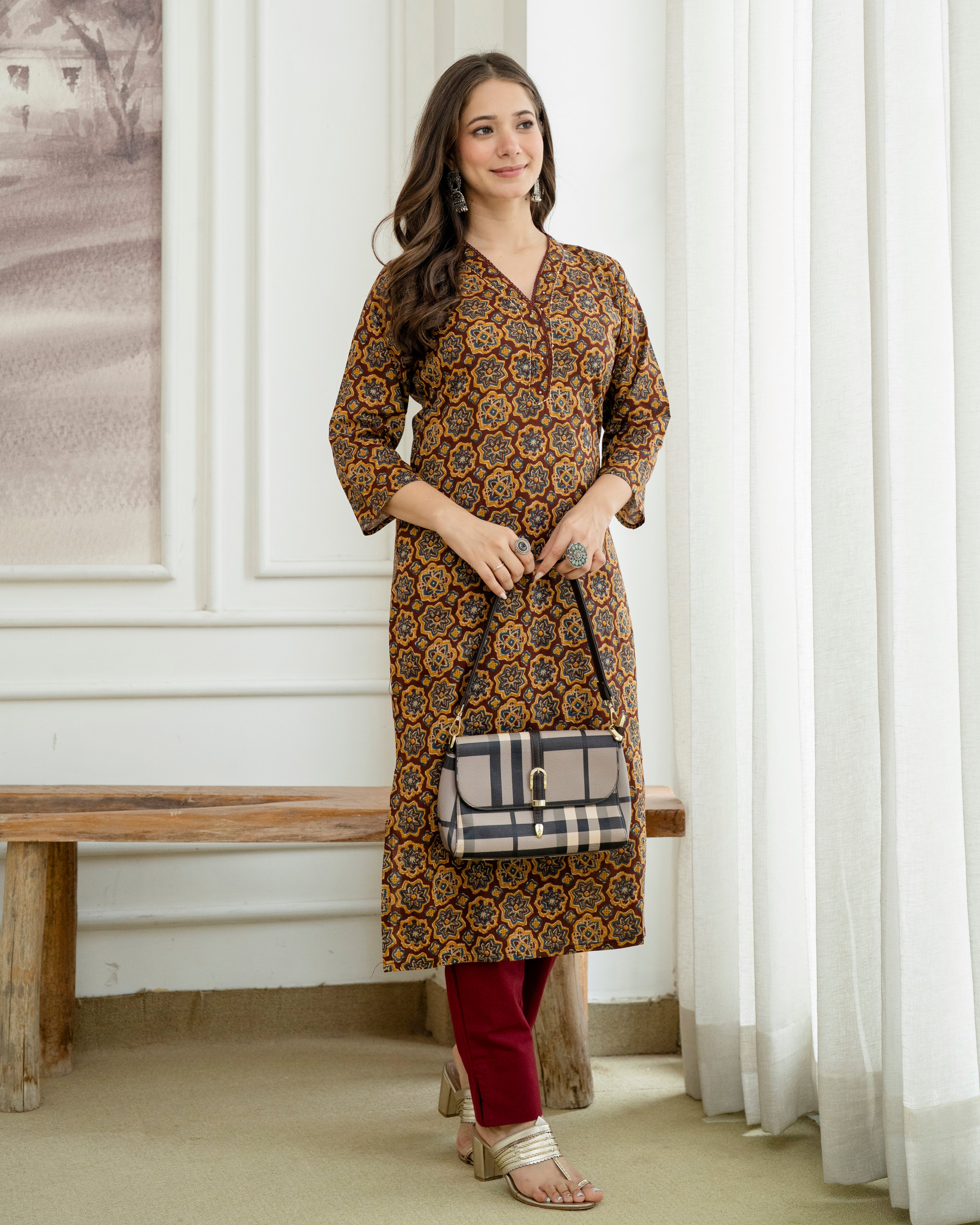 Mrinalini Pure Cotton Straight Kurta