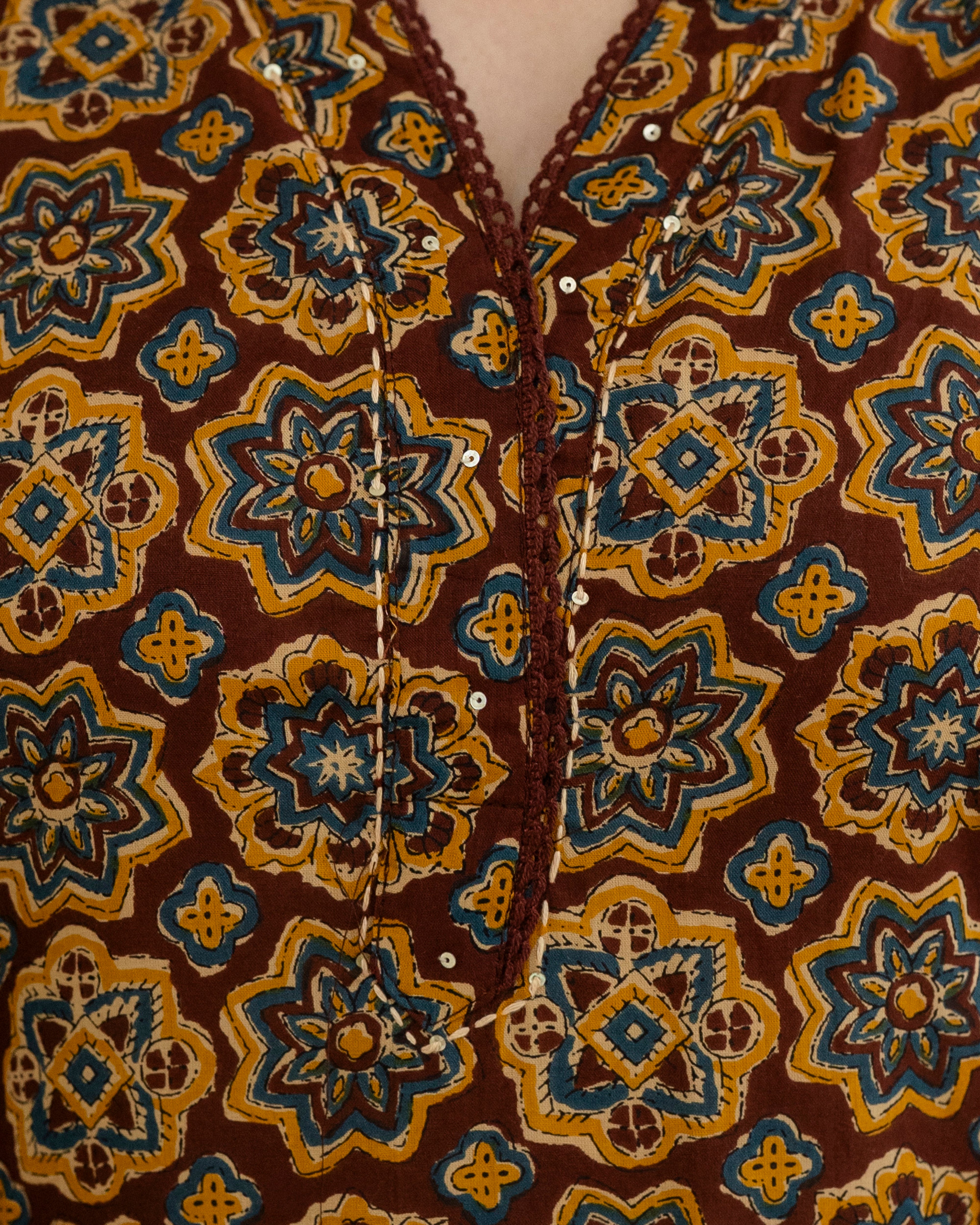 Mrinalini Pure Cotton Straight Kurta