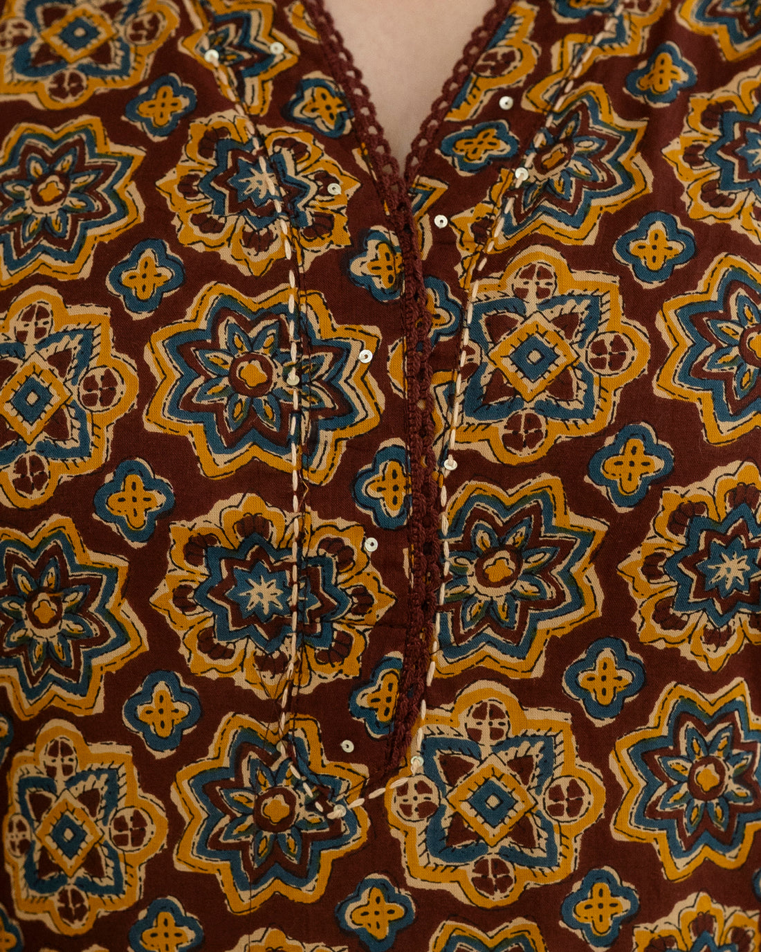 Mrinalini Pure Cotton Straight Kurta