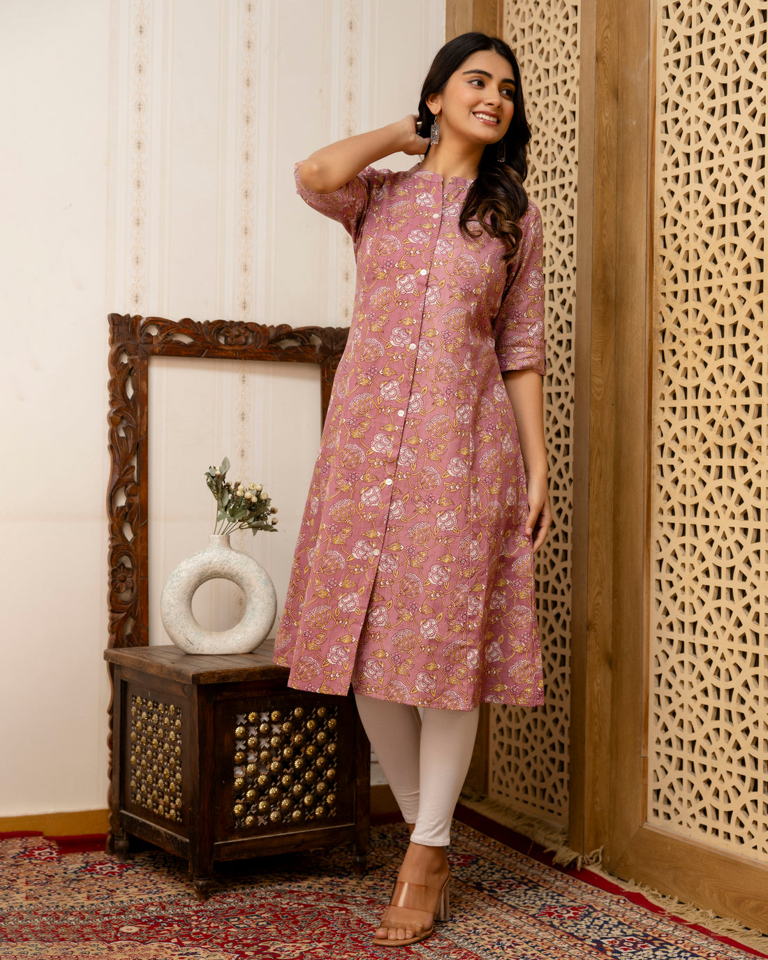 The 'Kaira' Mauve Floral A-Line Kurta