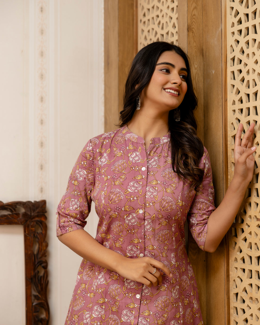 The 'Kaira' Mauve Floral A-Line Kurta