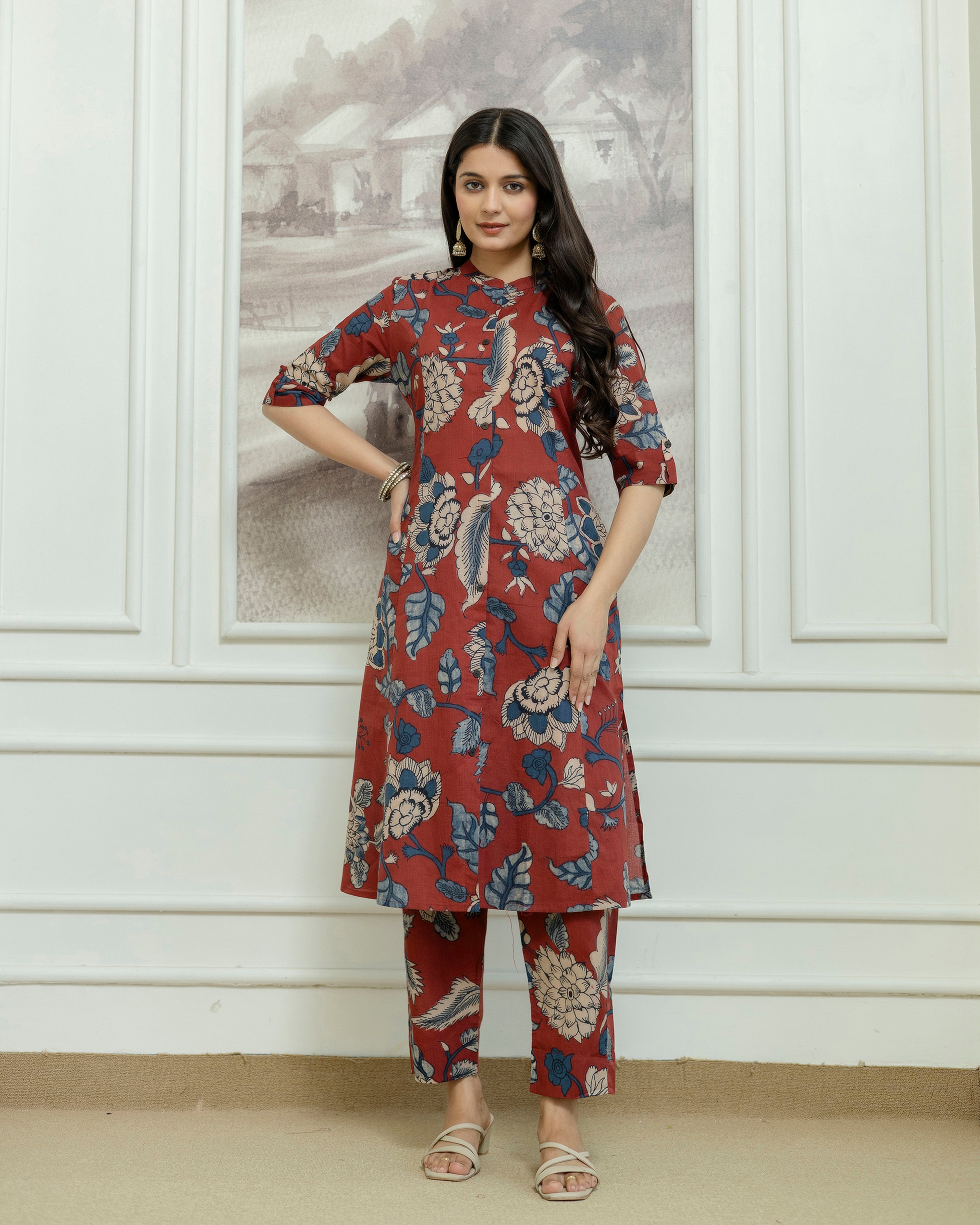 The 'Mayura' Cord Set