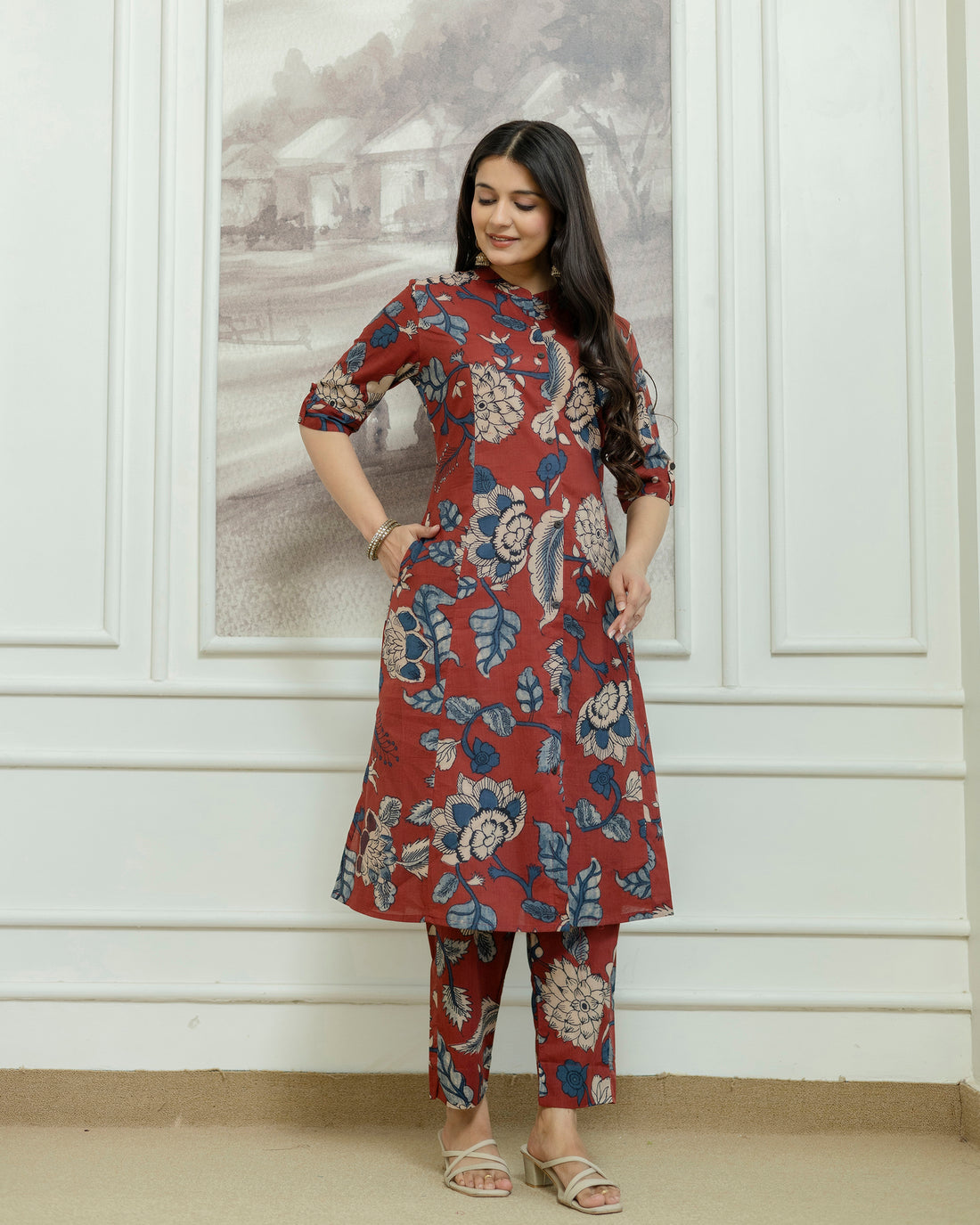 The 'Mayura' Cord Set