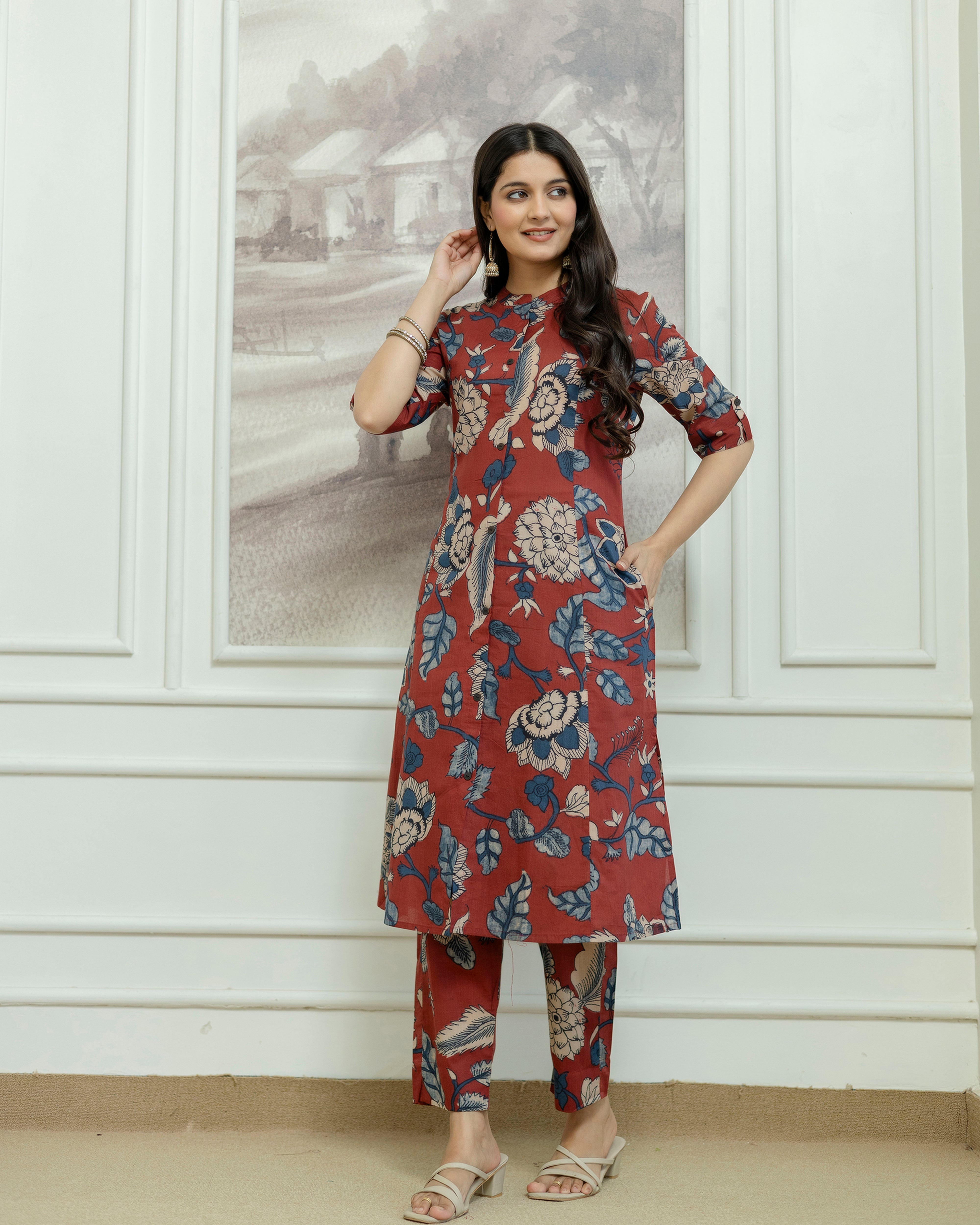 The 'Mayura' Cord Set