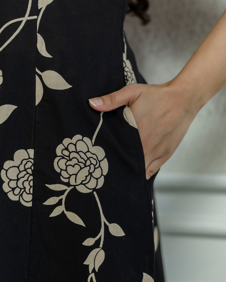 The 'Shyama' Black Blossom Cord Set