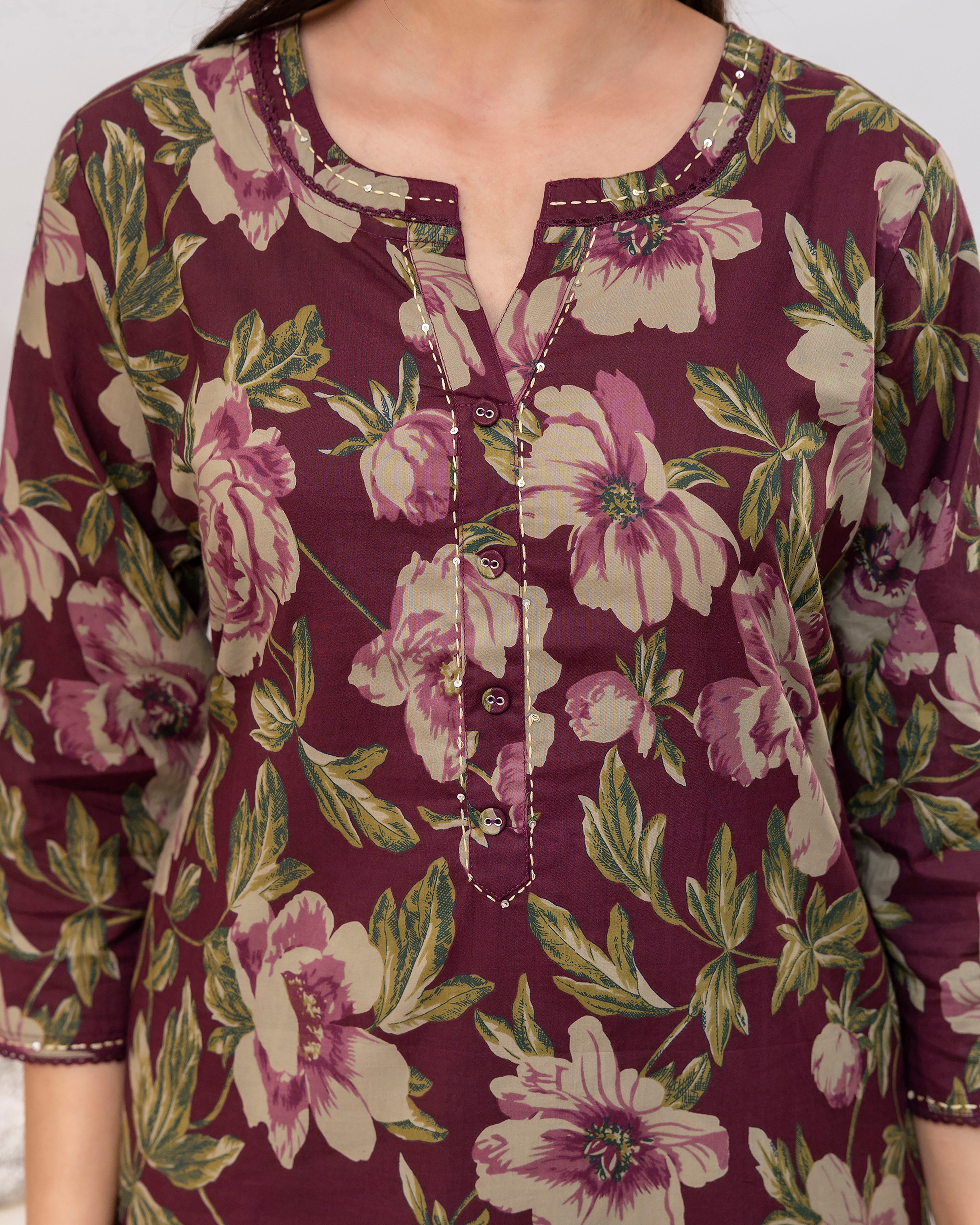 The 'Mayura' Deep Floral Kurta