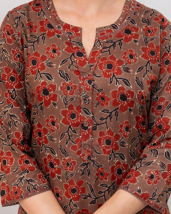 The 'Aarvi' Terracotta Floral Kurti's
