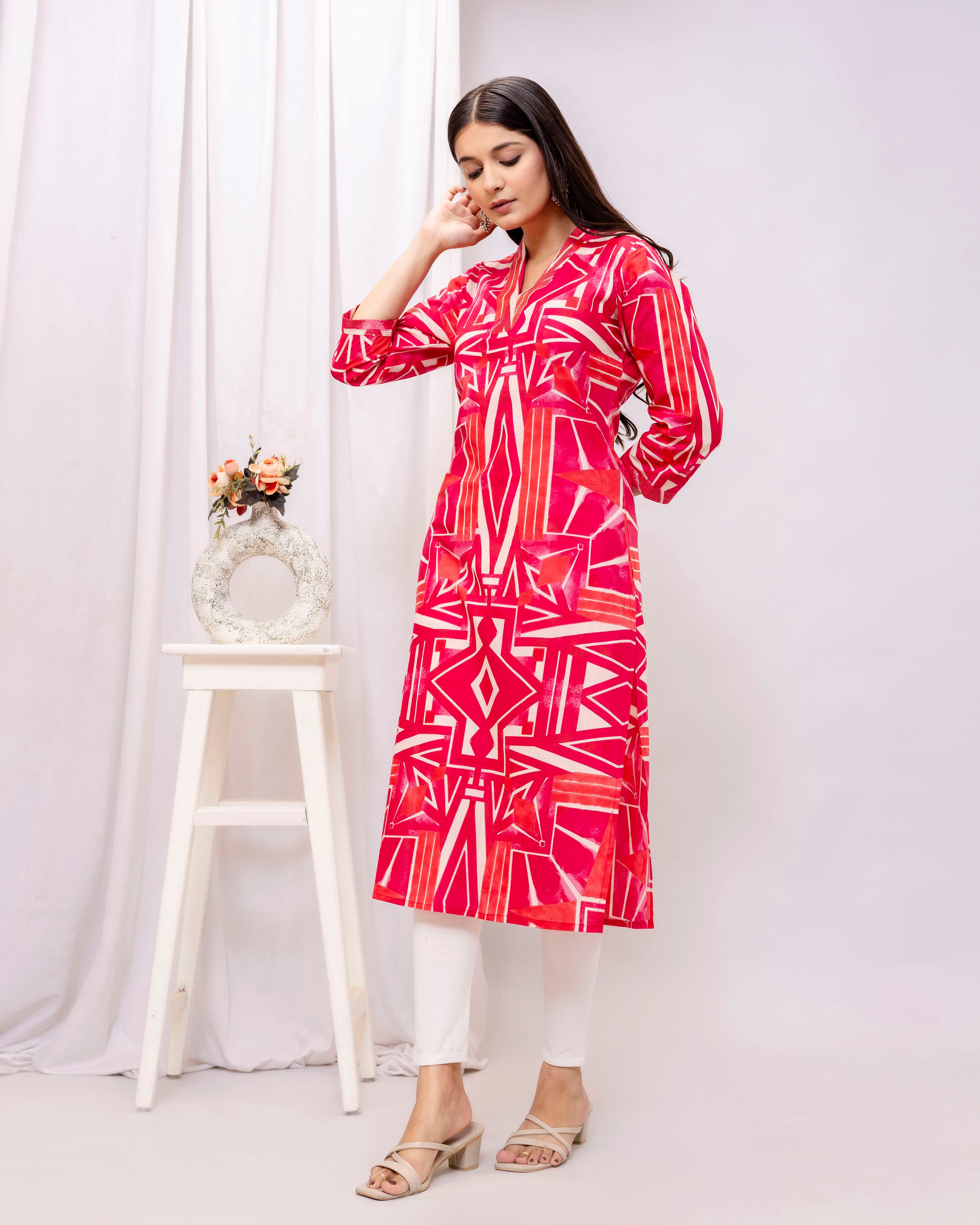 The 'Fuchsia' GeoCraft Cotton Kurta
