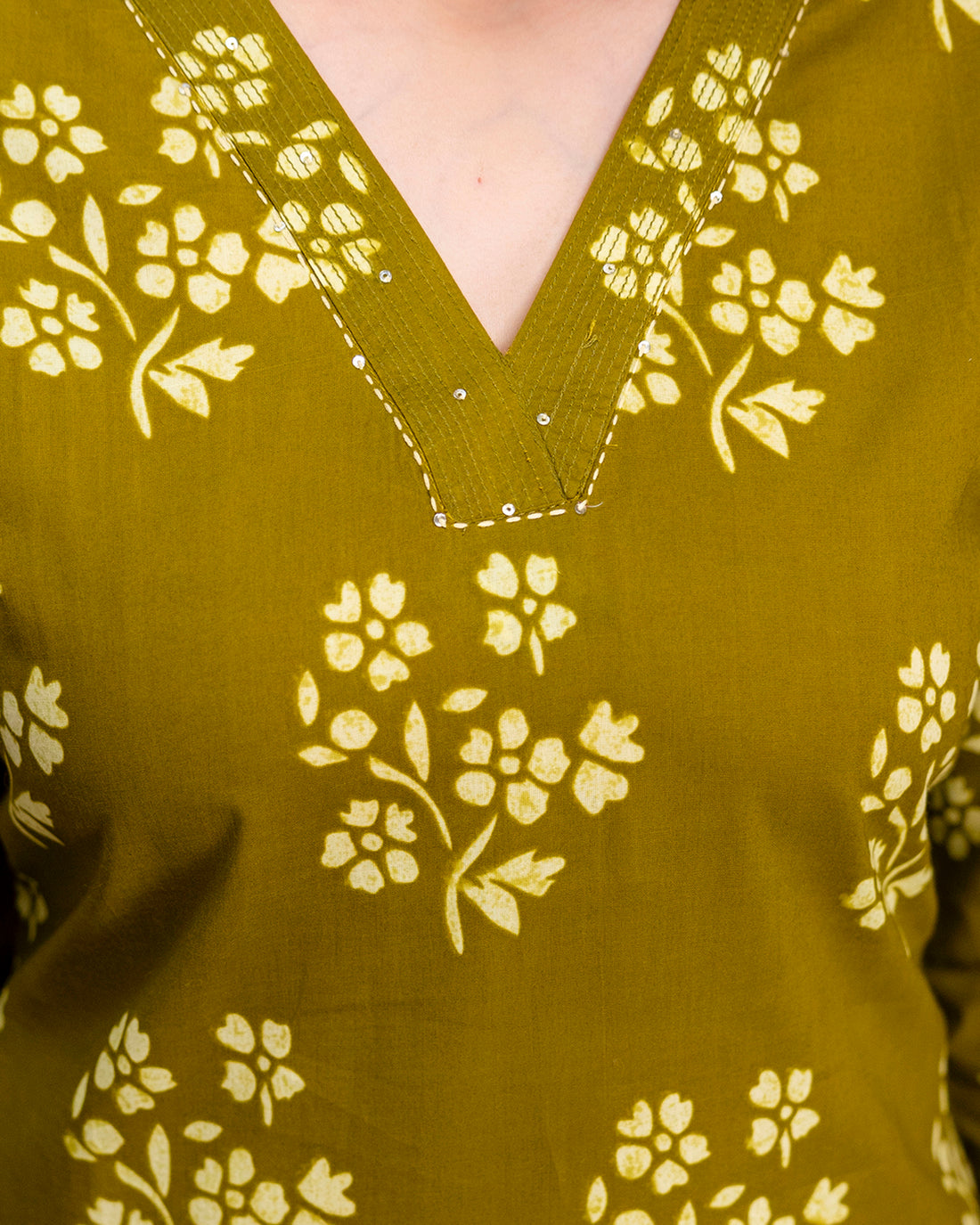 The 'Kiara' Olive Bloom Straight Kurta
