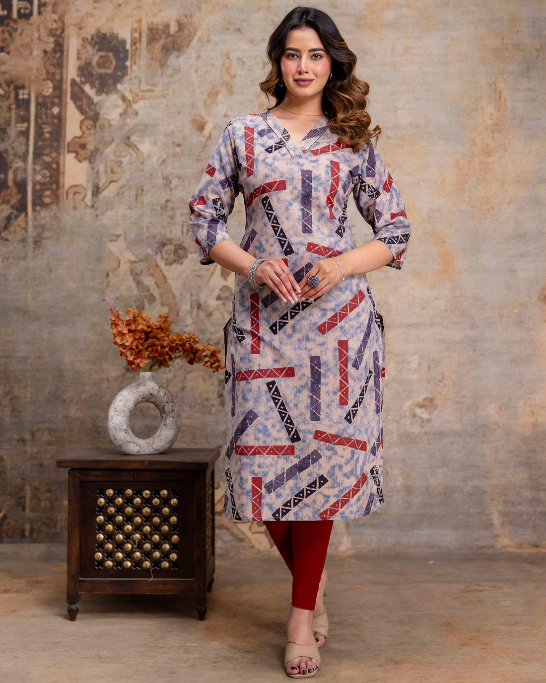 The 'Rhea' Geometric Abstract Straight Kurta