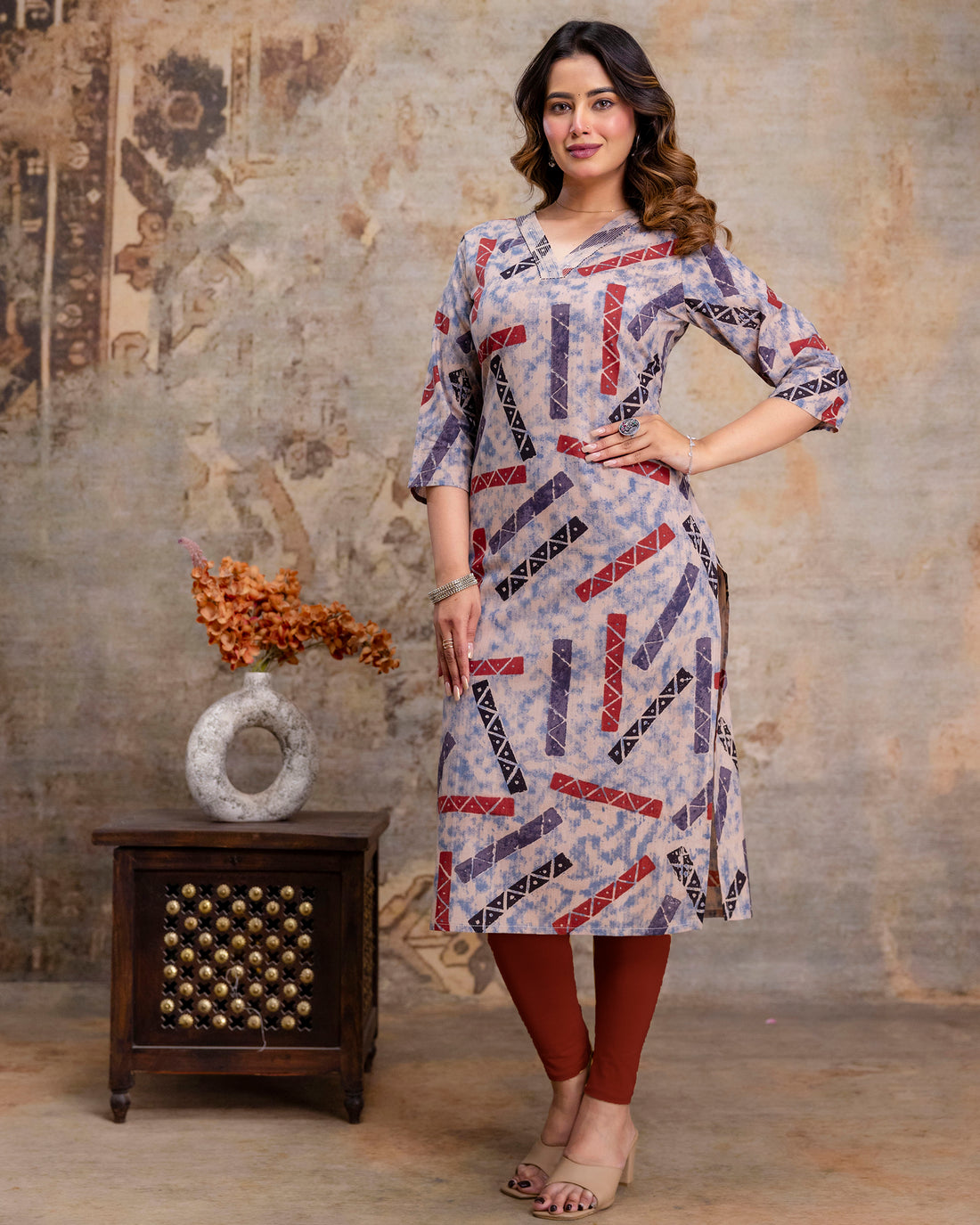 The 'Rhea' Geometric Abstract Straight Kurta