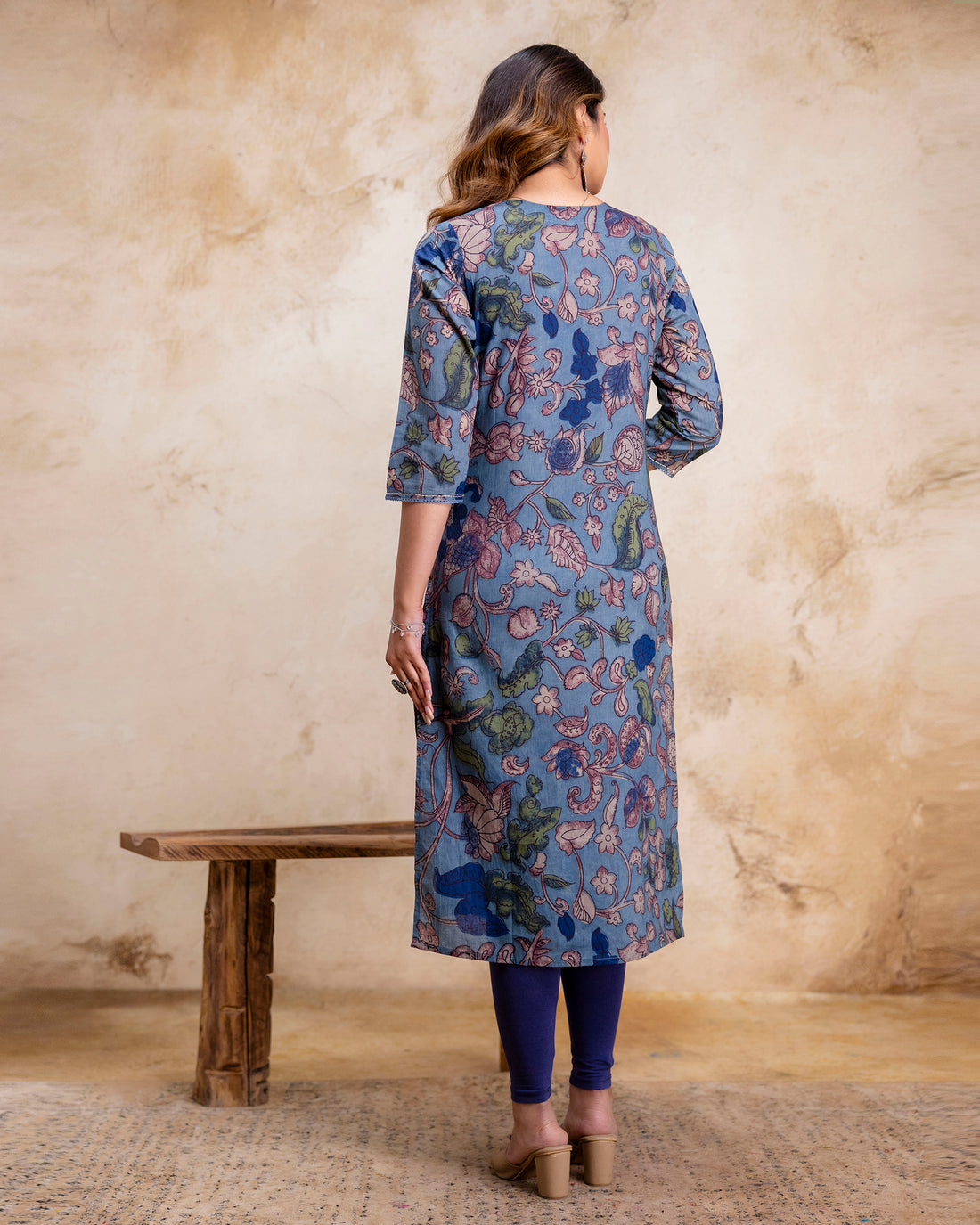 The 'Tara' Slate Garden Straight Kurta