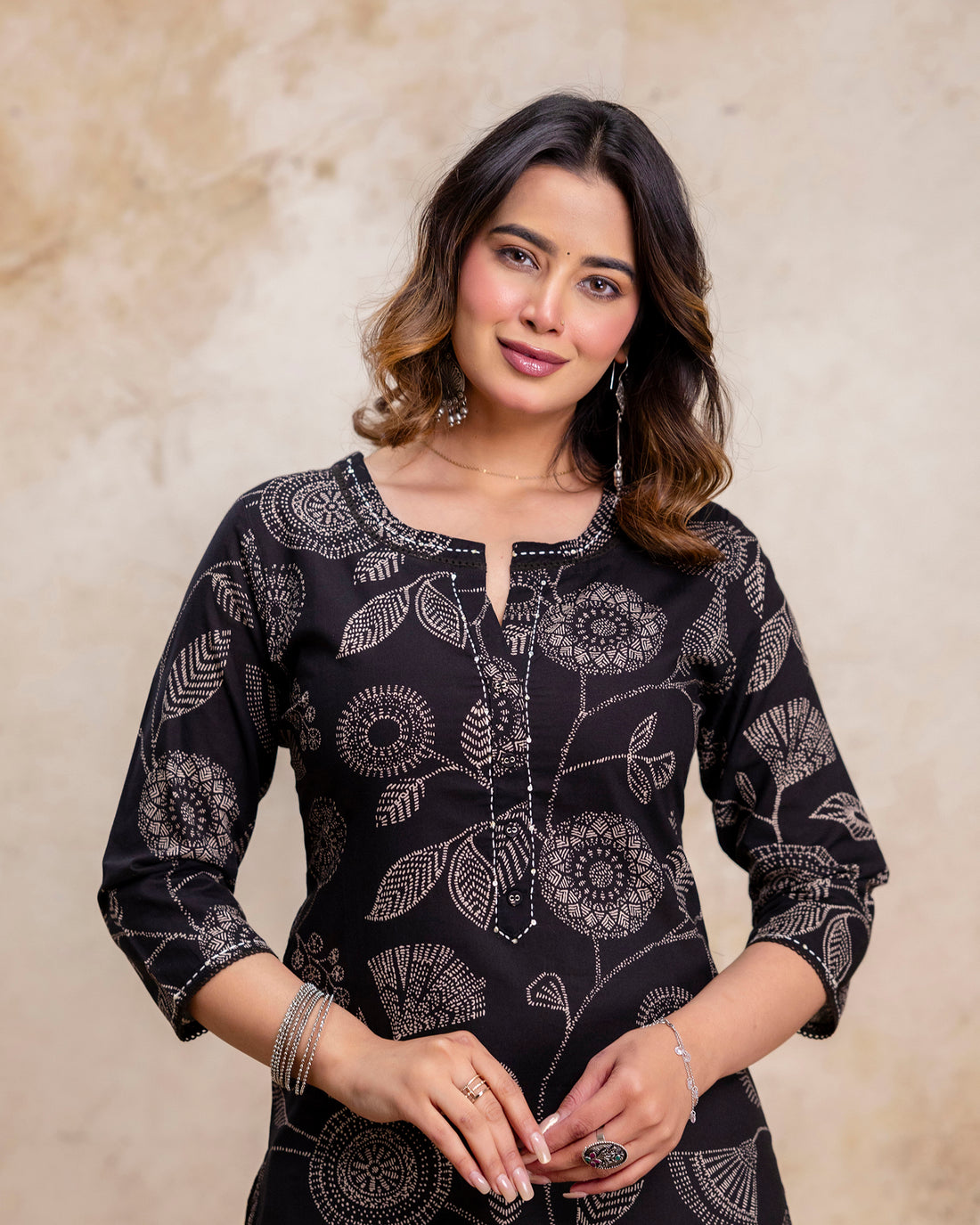 The 'Kaya' Midnight Sunflower Straight Kurta