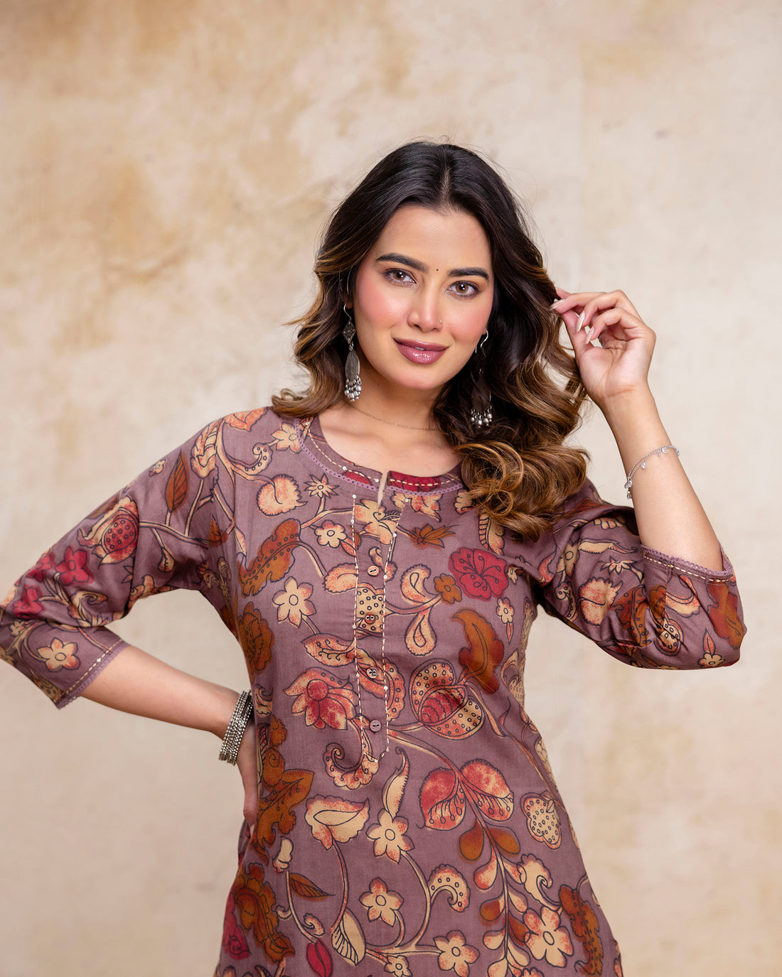 The 'Inaya' Earthy Floral Straight Kurta