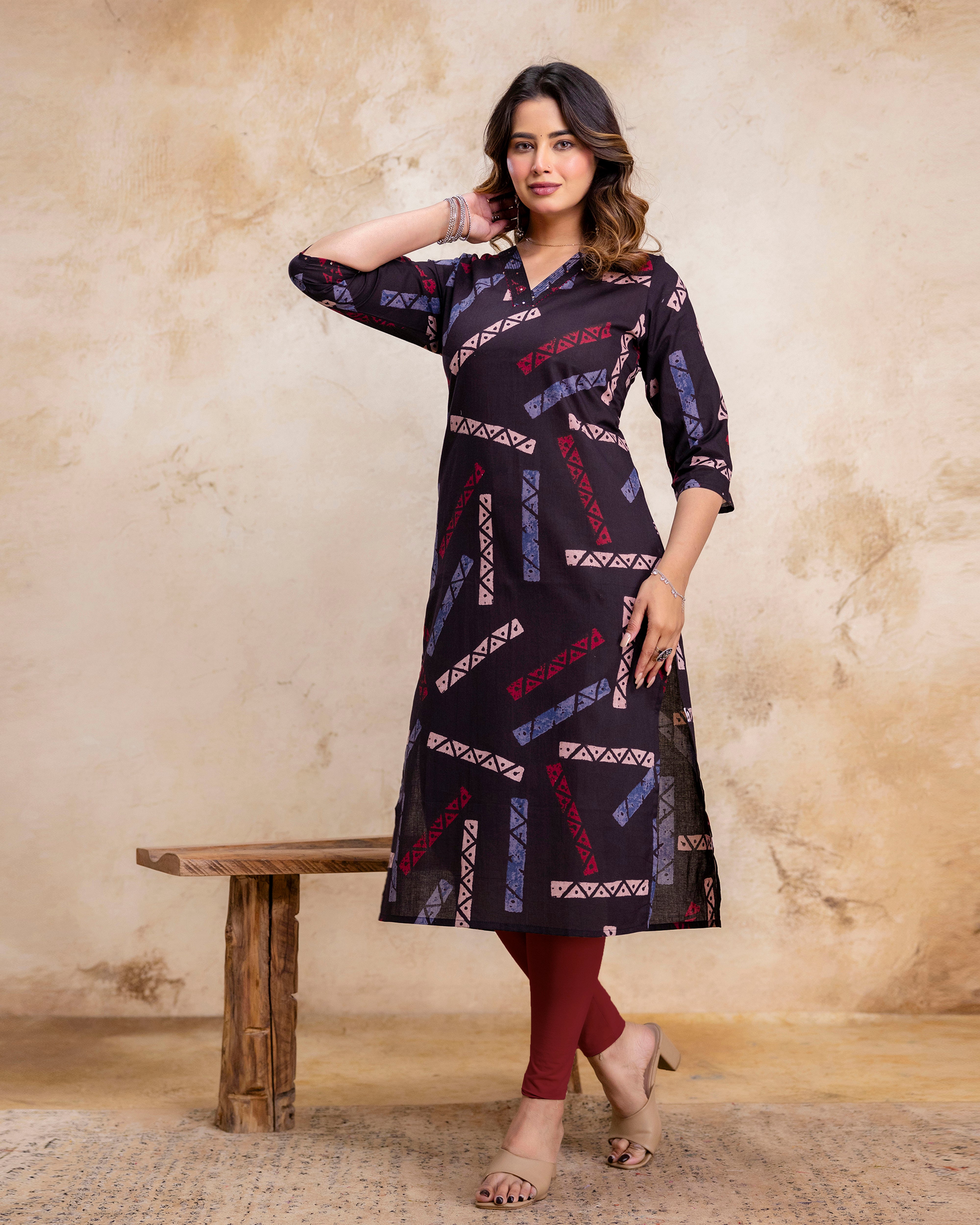 The 'Meera' Noir Tribal Straight Kurta