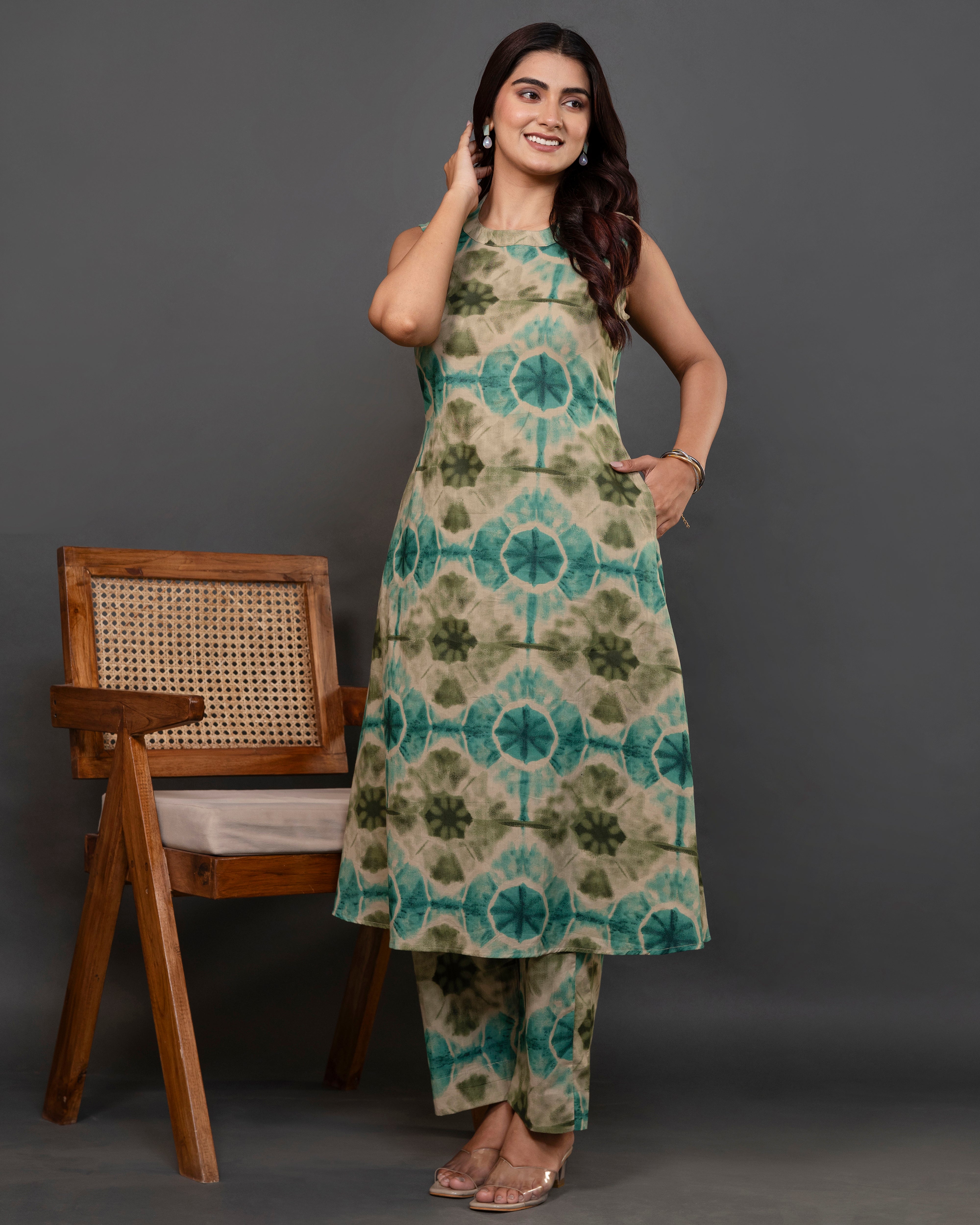 The 'Samara' Shibori Sleeveless A-Line Co-ord Set