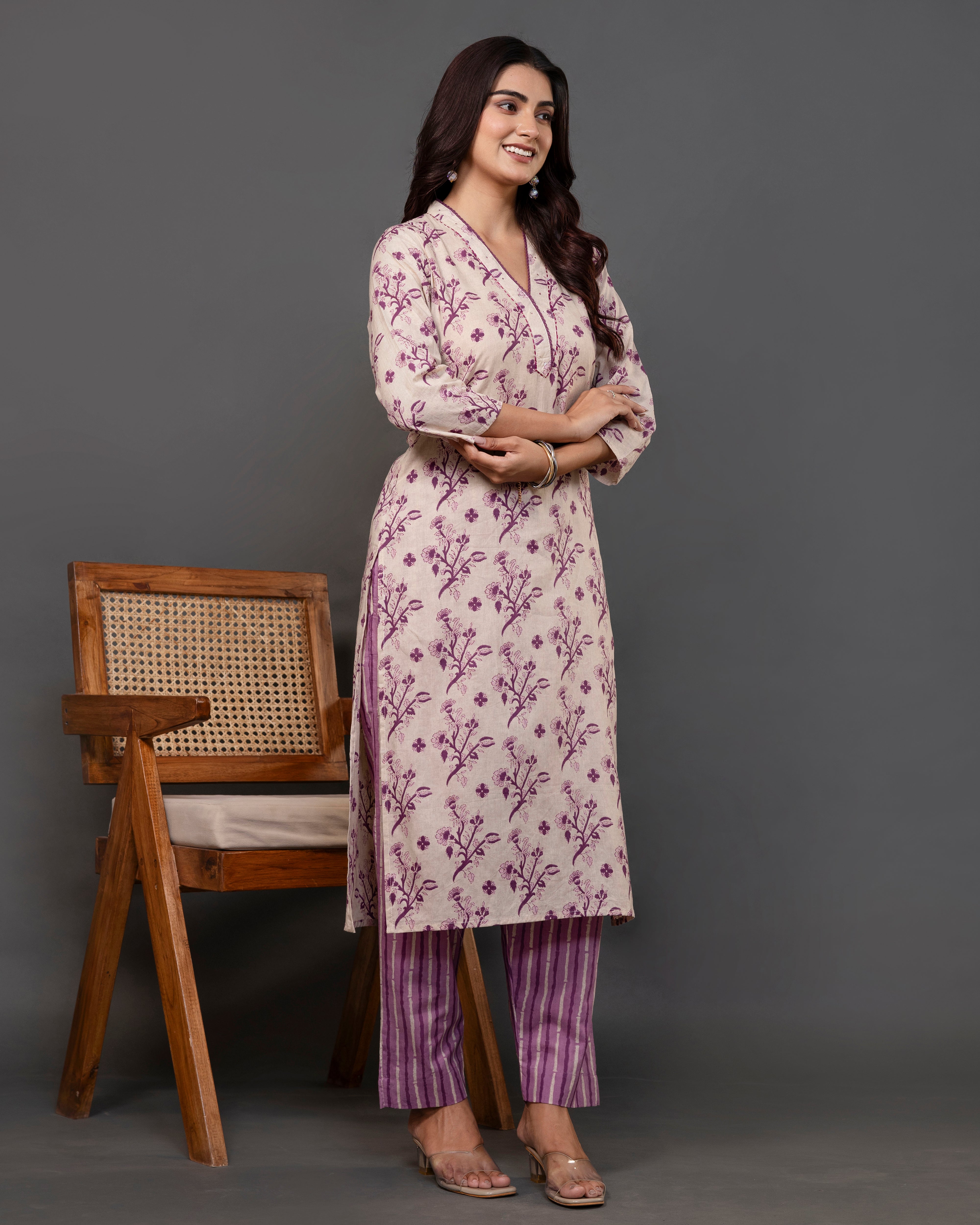 The 'Anavi' Floral Stripe Kurta Sets