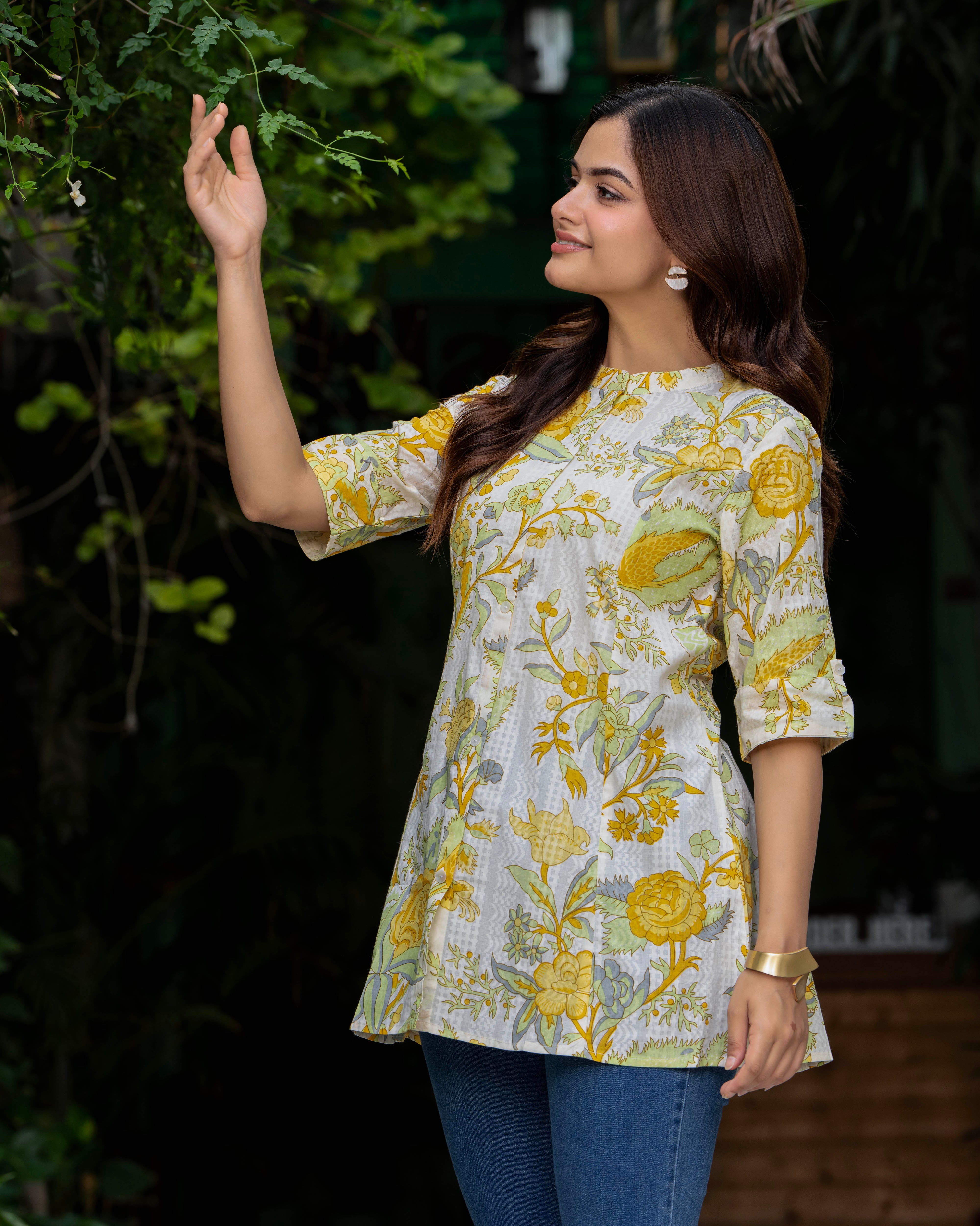 Prakriti Pure Cotton Short Top