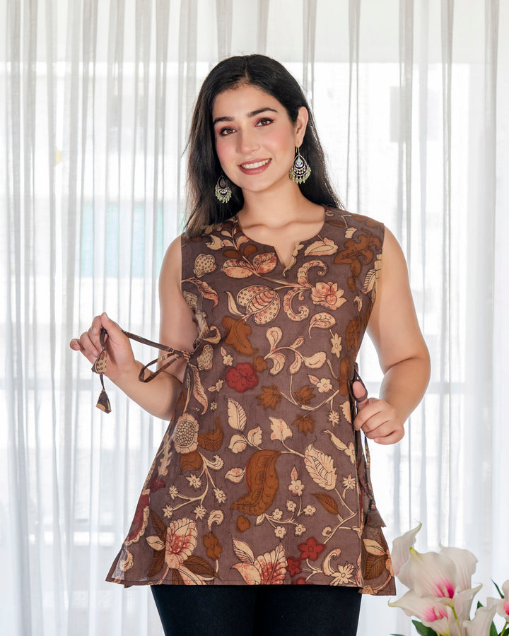 Mridula Pure Cotton Kalamkari Sleeveless Short Top