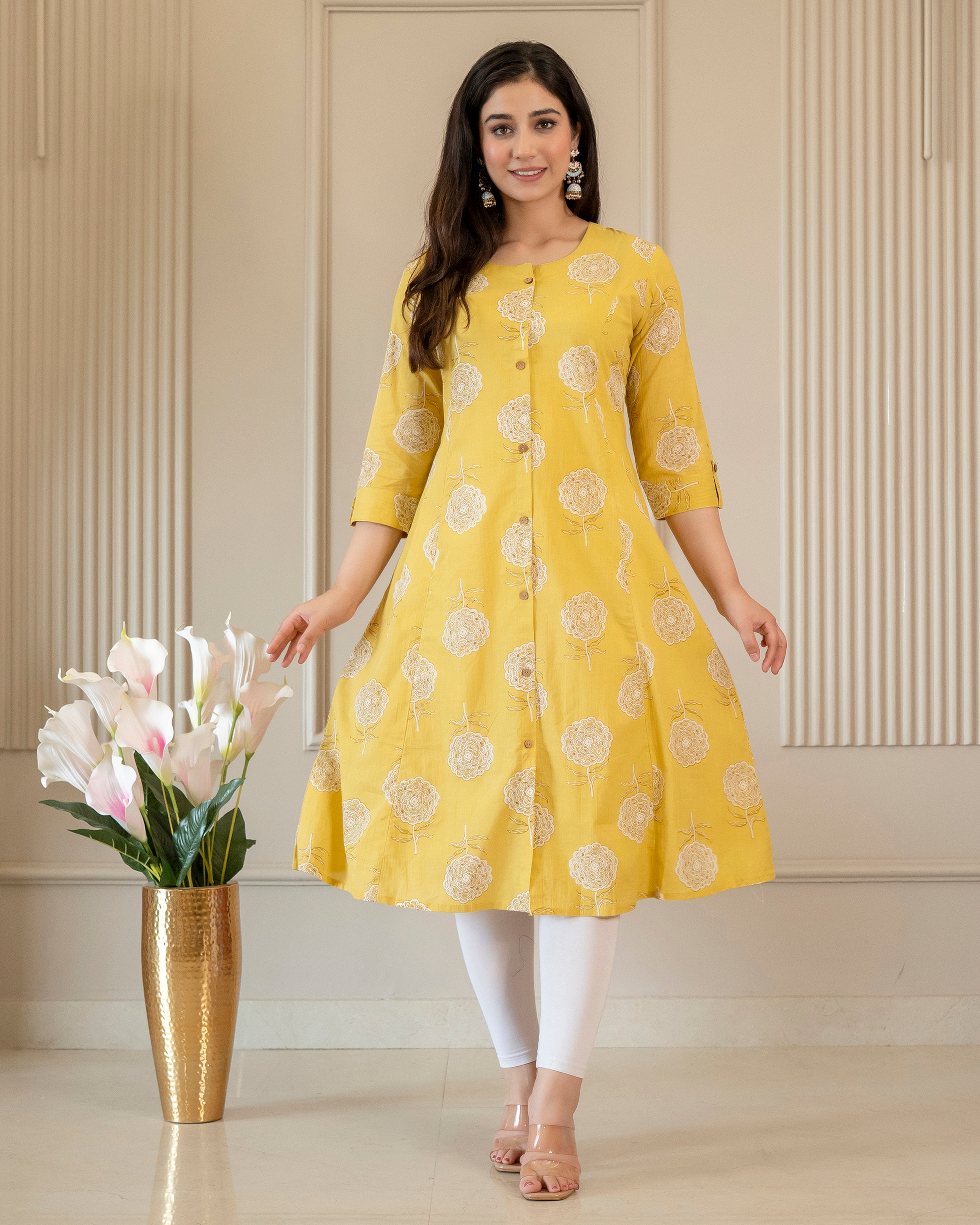 Svarna Pure Cotton A-Line Kurti